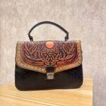 VINTAGE LEATHER HANDBAGS - Image 4