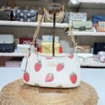 Co teri og quality - Strawberry Print