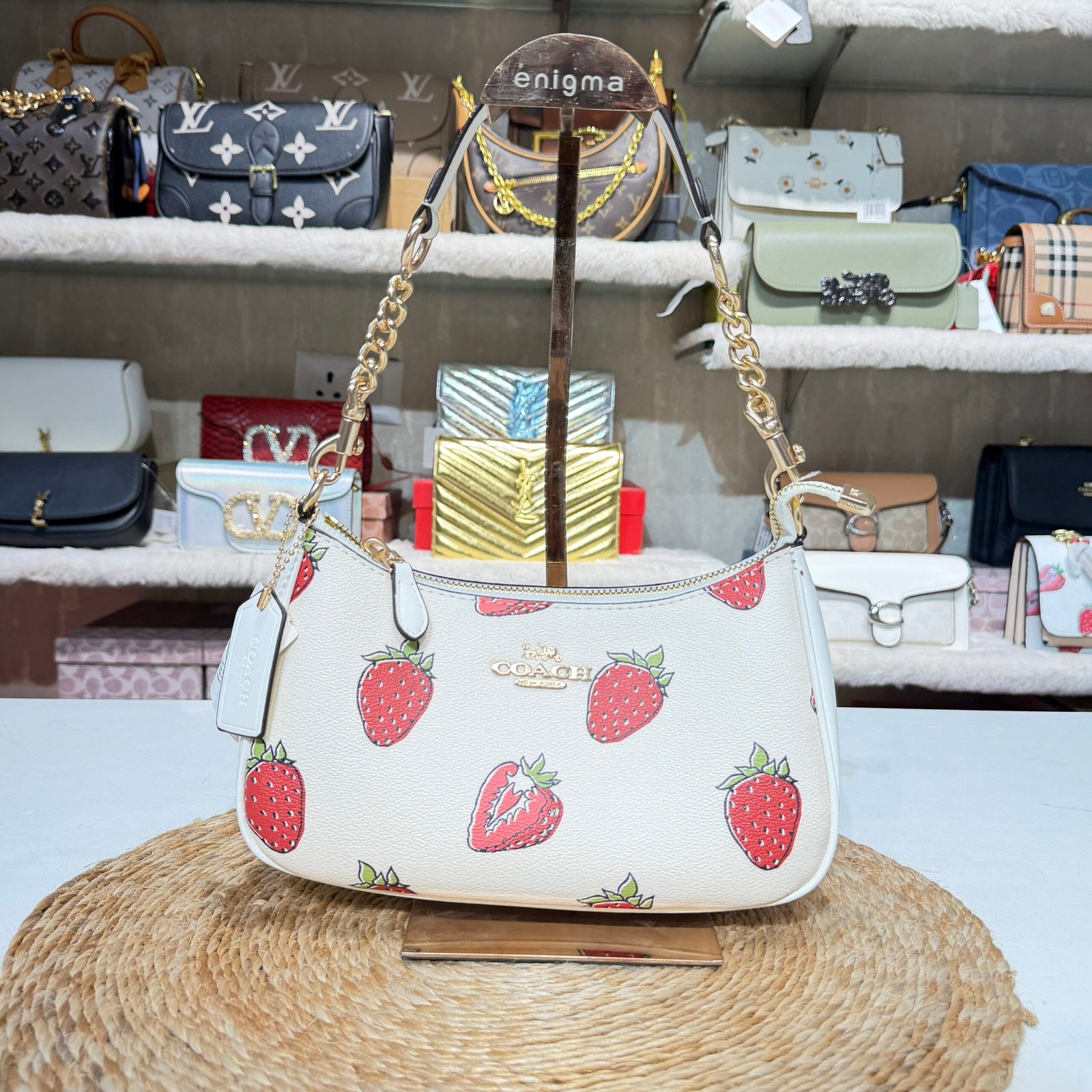 img_9950 Co teri og quality - Strawberry Print - Image 1