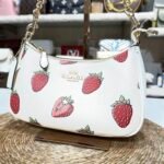 Co teri og quality - Strawberry Print - Image 5