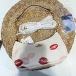 Co teri lips print - Image 3